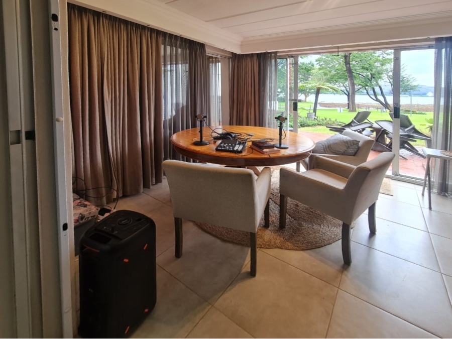 To Let 2 Bedroom Property for Rent in Kosmos North West